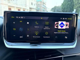 PEUGEOT 2008 usata, con Luci diurne LED
