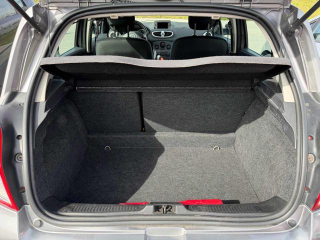 RENAULT Clio usata, con Controllo trazione