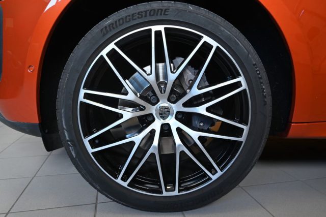 PORSCHE Macan usata 114