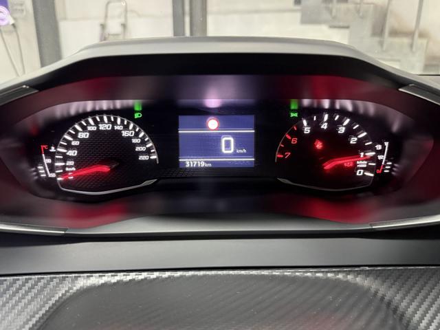 PEUGEOT 208 usata, con Park Distance Control