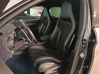 ALFA ROMEO Stelvio usata, con Sedile posteriore sdoppiato