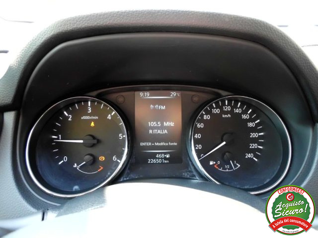 NISSAN Qashqai usata, con Lettore CD