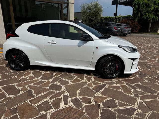 TOYOTA Yaris usata, con Controllo trazione