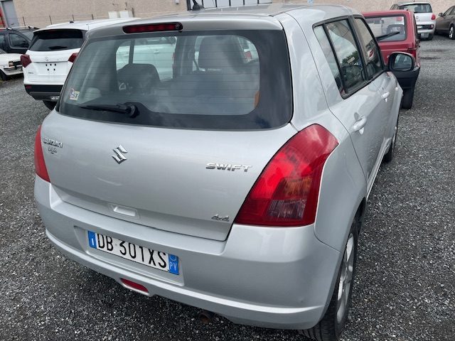 SUZUKI Swift usata, con Servosterzo