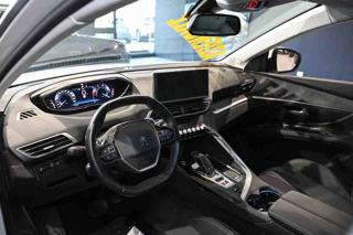 PEUGEOT 5008 usata, con Cerchi in lega