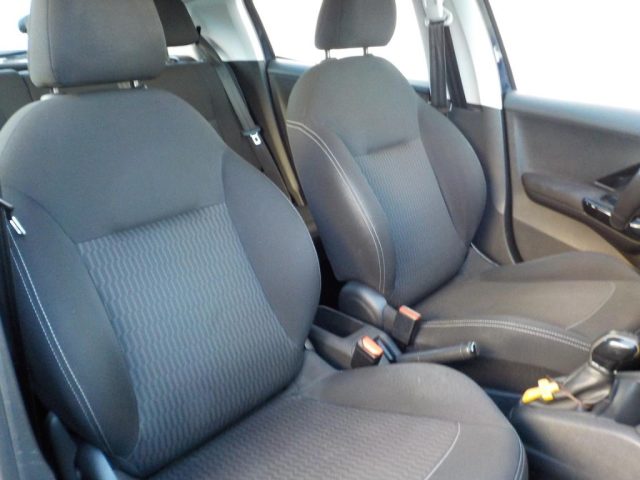 PEUGEOT 208 usata, con Servosterzo