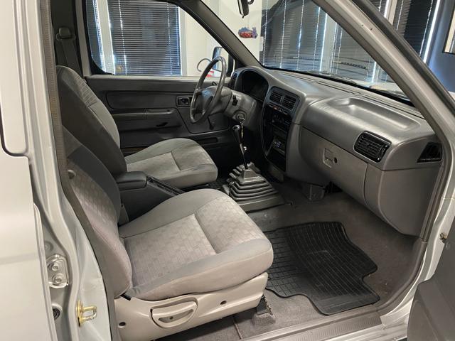 NISSAN Pick Up usata 9