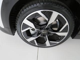 MINI Mini usata, con ESP