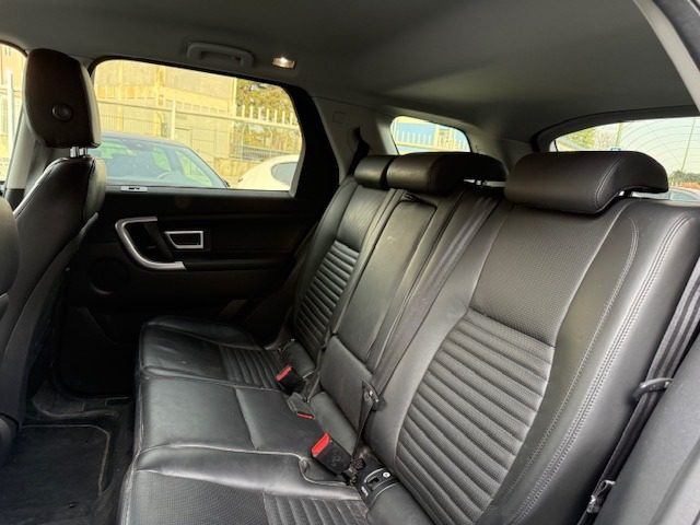 LAND ROVER Discovery Sport usata, con ESP