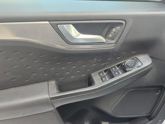FORD Kuga usata, con USB