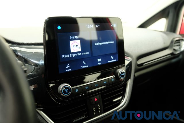 FORD Fiesta usata, con Bluetooth