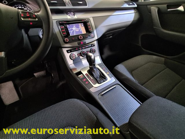 VOLKSWAGEN Passat usata, con Specchietti laterali elettrici