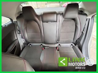 MERCEDES-BENZ CLA 200 usata, con Volante multifunzione