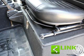 LAND ROVER Defender usata 9