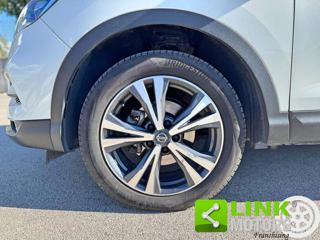 NISSAN Qashqai usata, con Vetri oscurati