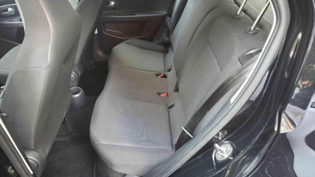 VOLKSWAGEN up! usata, con Controllo trazione