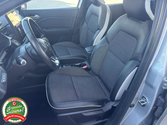 RENAULT Captur usata, con Alzacristalli elettrici