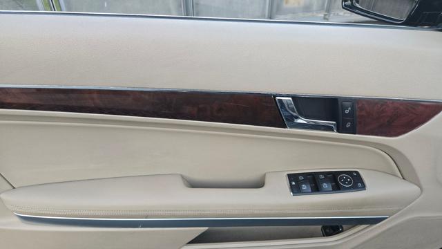 MERCEDES-BENZ E 200 usata, con Sedili riscaldati