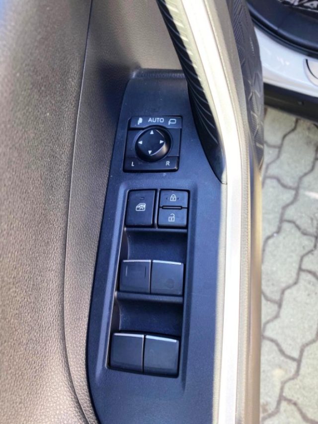 TOYOTA RAV 4 MY23 usata, con Controllo trazione