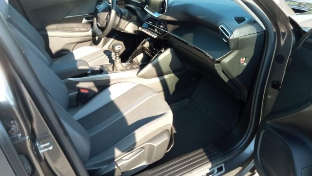 PEUGEOT 2008 usata, con Bracciolo