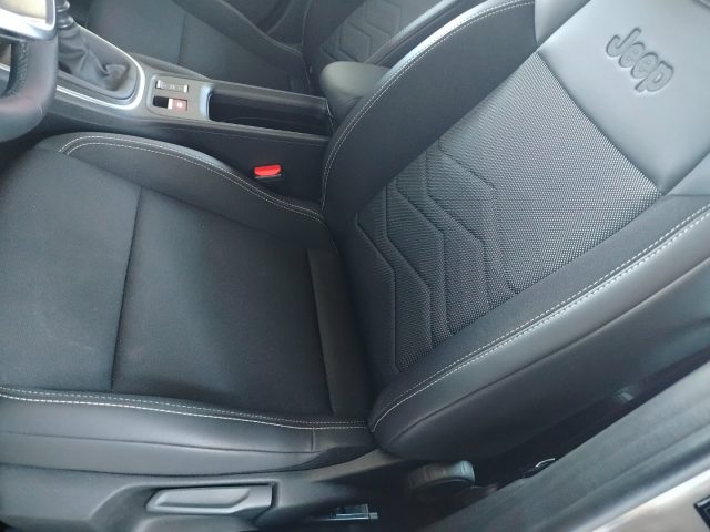 JEEP Avenger usata, con Autoradio digitale