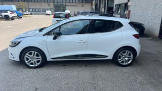 RENAULT Clio usata, con Autoradio