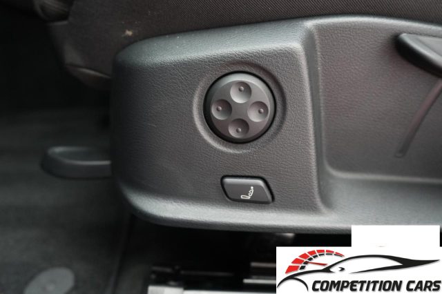 AUDI A4 usata, con Fari LED