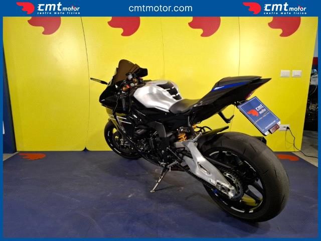 YAMAHA YZF R1 usata 4