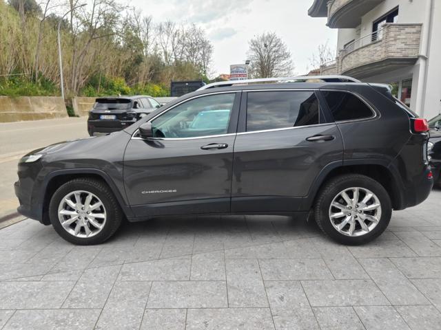 JEEP Cherokee usata, con Controllo trazione