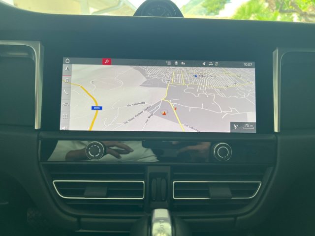 PORSCHE Macan usata, con Interni in pelle
