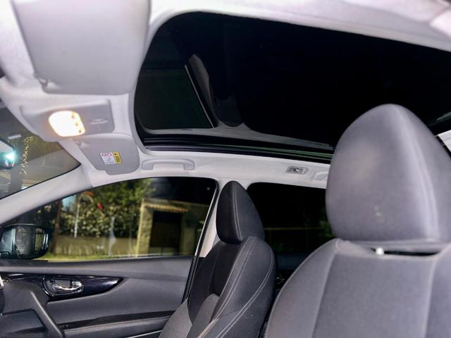 NISSAN Qashqai usata, con Telecamera per parcheggio assistito