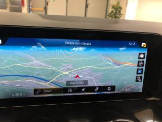 MERCEDES-BENZ GLA 200 usata, con Specchietti laterali elettrici