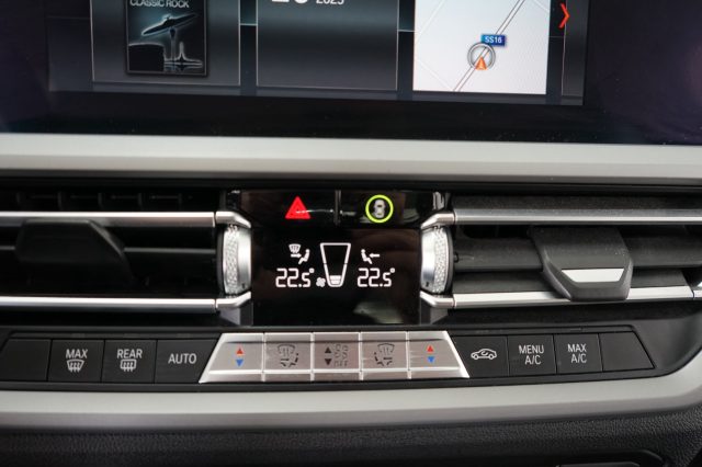 BMW 318 usata, con Bluetooth
