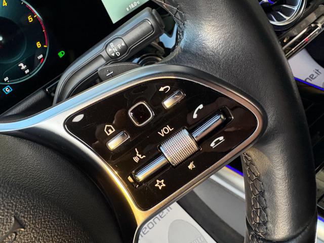 MERCEDES-BENZ GLA 200 usata, con Volante in pelle