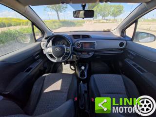 TOYOTA Yaris usata 15