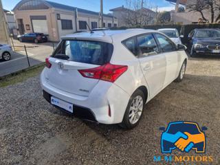 TOYOTA Auris usata, con Alzacristalli elettrici