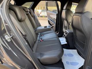 PEUGEOT 3008 usata, con Sedile posteriore sdoppiato