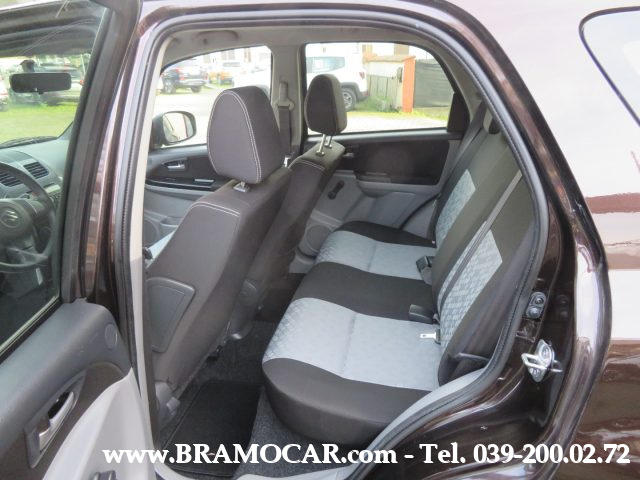 SUZUKI SX4 usata, con MP3