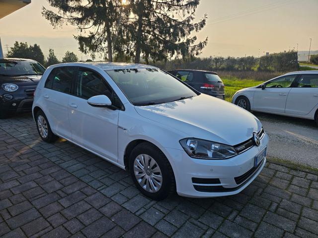 VOLKSWAGEN Golf usata, con Boardcomputer