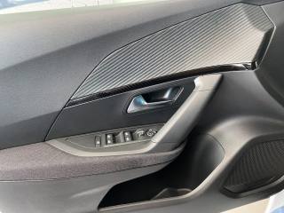 PEUGEOT 2008 usata, con Airbag testa