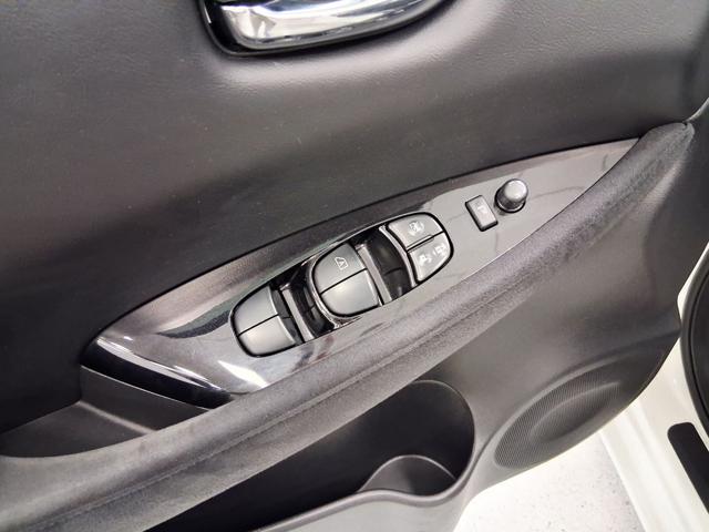 NISSAN Leaf usata, con Servosterzo