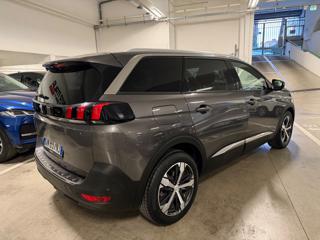 PEUGEOT 5008 usata, con Boardcomputer