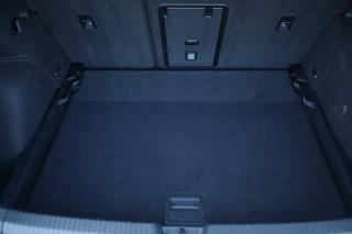 VOLKSWAGEN Golf usata, con Spoiler