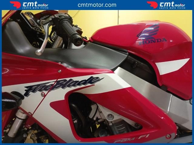HONDA CBR 900 RR usata 8
