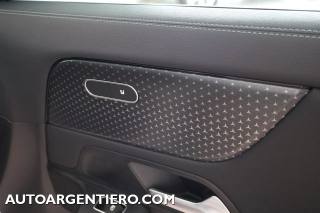 MERCEDES-BENZ GLA 180 usata, con Frenata d