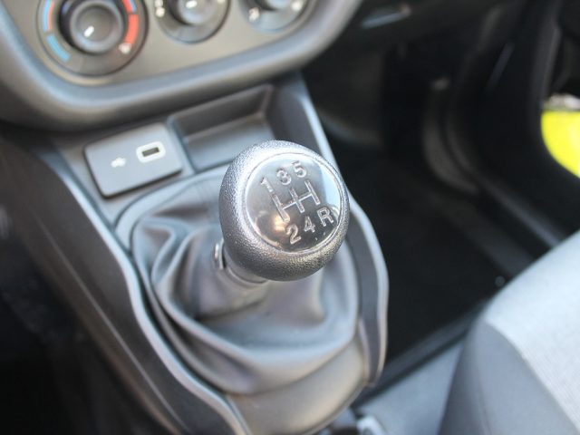 FIAT Doblo usata, con Monitoraggio pressione pneumatici