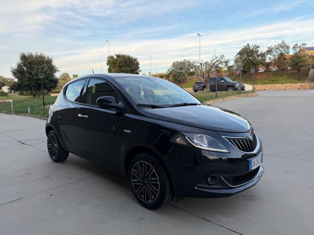LANCIA Ypsilon usata, con Apple CarPlay