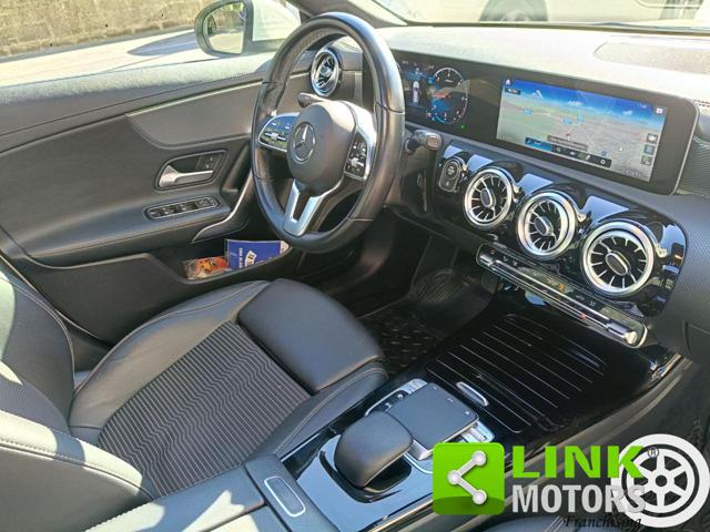 MERCEDES-BENZ CLA 200 usata, con Sensori di parcheggio posteriori