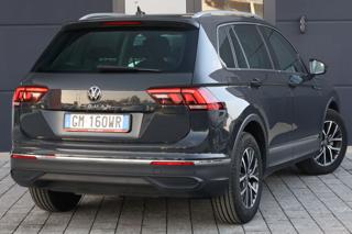 VOLKSWAGEN Tiguan usata, con Airbag laterali