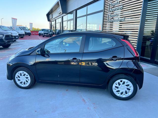 TOYOTA Aygo usata, con Autoradio
